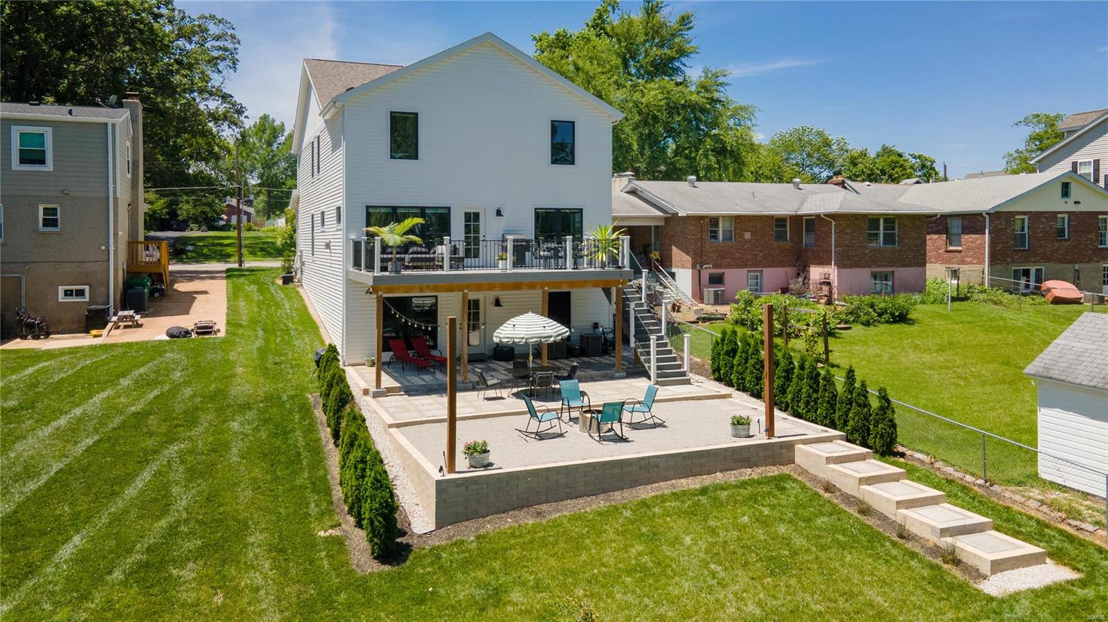 High School Terrace - Residential