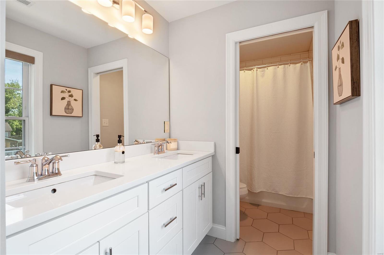 High School Terrace - Residential