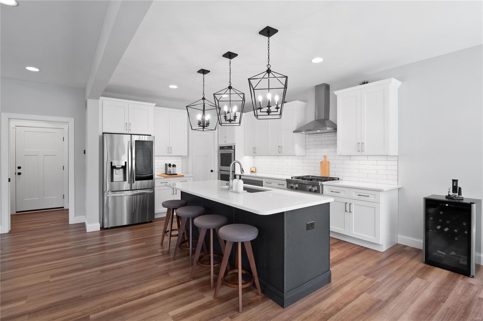 High School Terrace - Residential