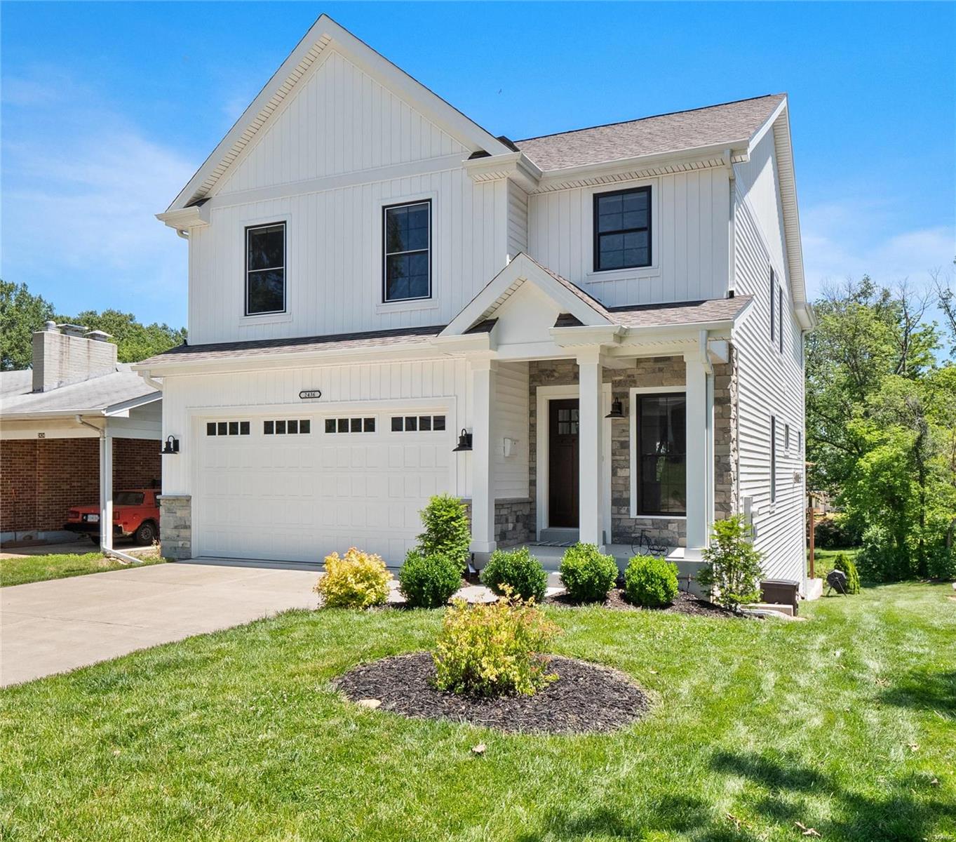 High School Terrace - Residential