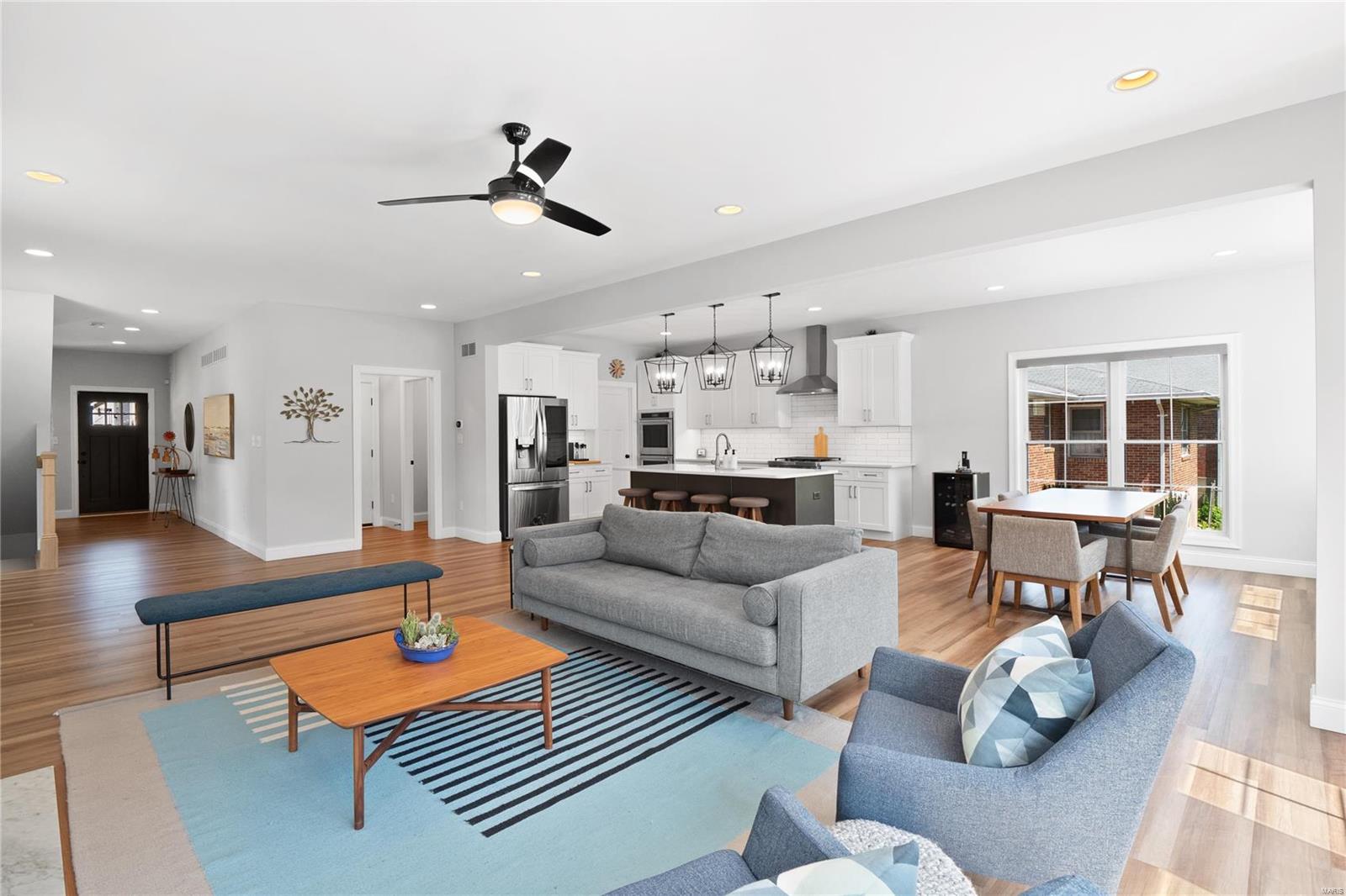 High School Terrace - Residential