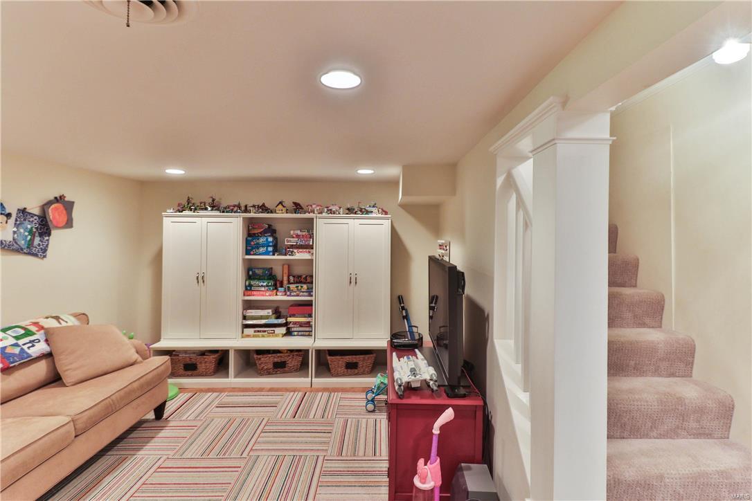 St Louis Hills - Residential