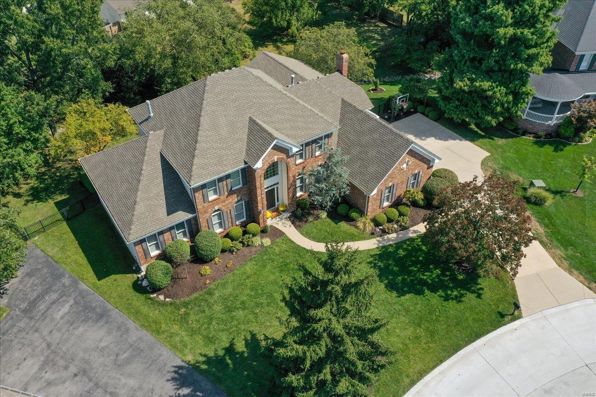 Chesterfield, Missouri 63017, United States, 5 Bedrooms Bedrooms, ,6 BathroomsBathrooms,Residential,Pending,113341