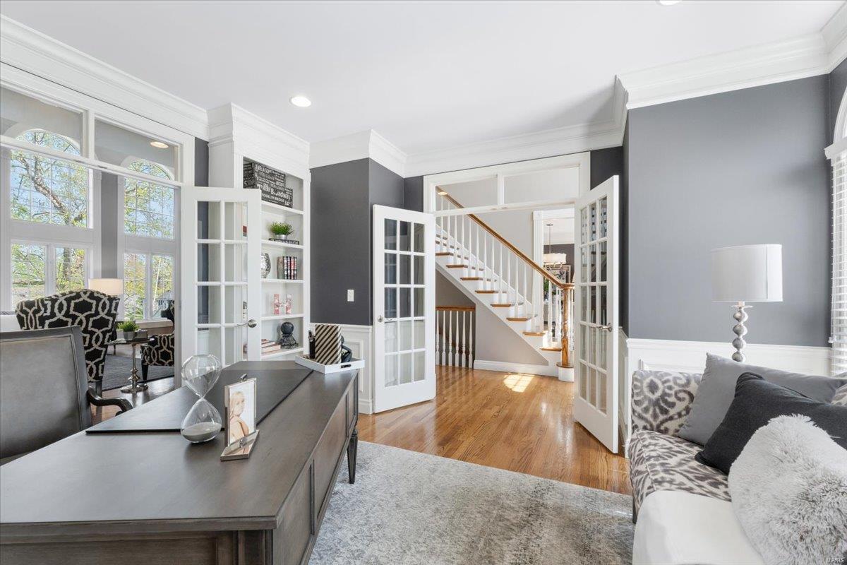 Chesterfield, Missouri 63017, United States, 5 Bedrooms Bedrooms, ,6 BathroomsBathrooms,Residential,Pending,113341