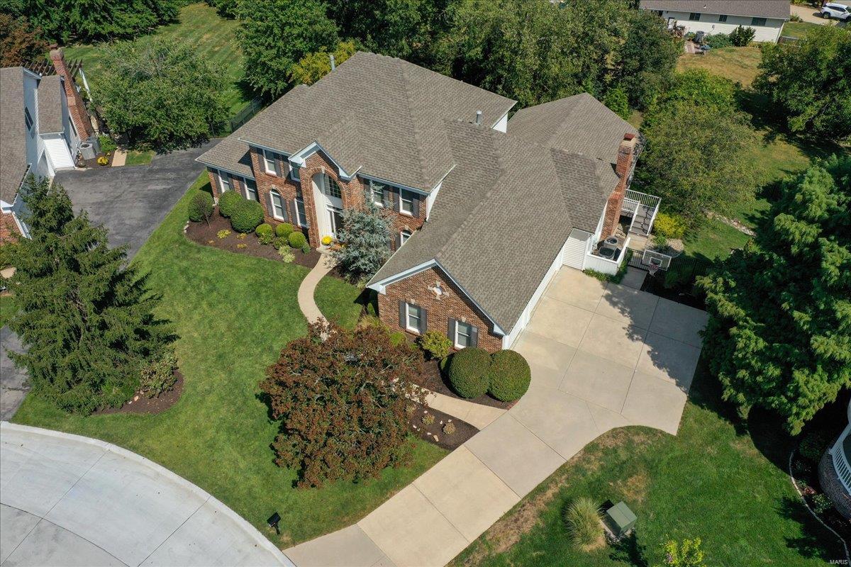 Chesterfield, Missouri 63017, United States, 5 Bedrooms Bedrooms, ,6 BathroomsBathrooms,Residential,Pending,113341