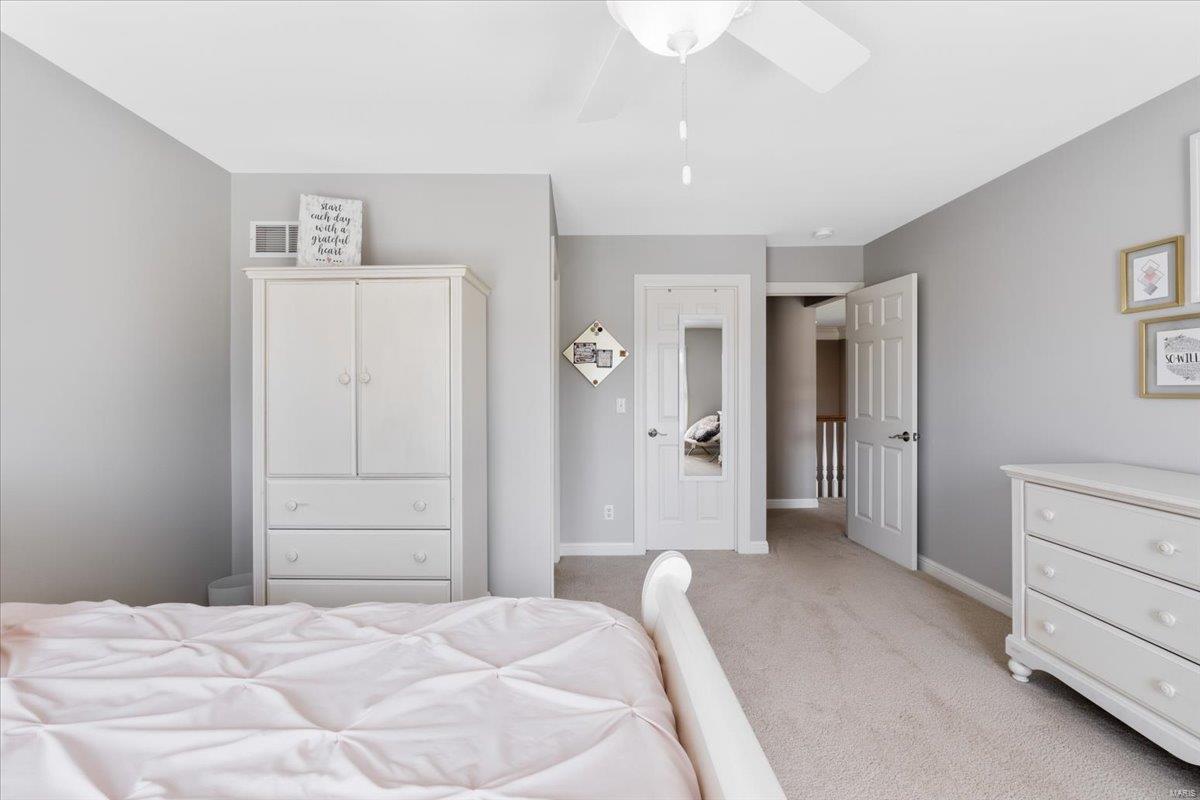 Chesterfield, Missouri 63017, United States, 5 Bedrooms Bedrooms, ,6 BathroomsBathrooms,Residential,Pending,113341