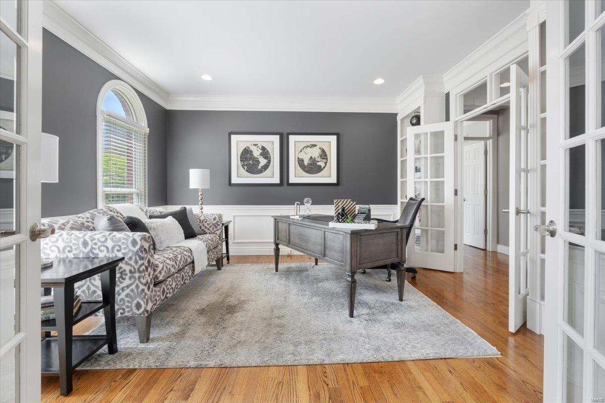 Chesterfield, Missouri 63017, United States, 5 Bedrooms Bedrooms, ,6 BathroomsBathrooms,Residential,Pending,113341