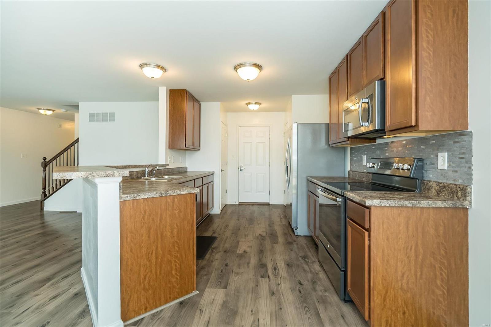 Charlestowne Crossing #3 - Residential Lease