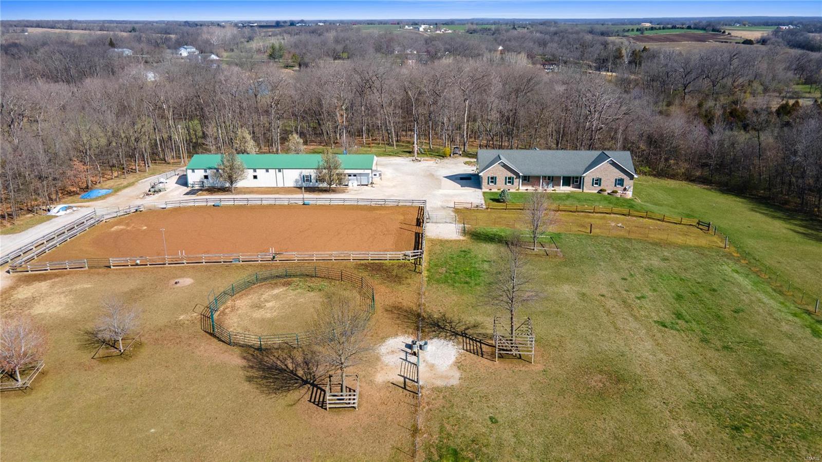 Silex, Missouri 63377, United States, 5 Bedrooms Bedrooms, ,4 BathroomsBathrooms,Residential,Pending,61803