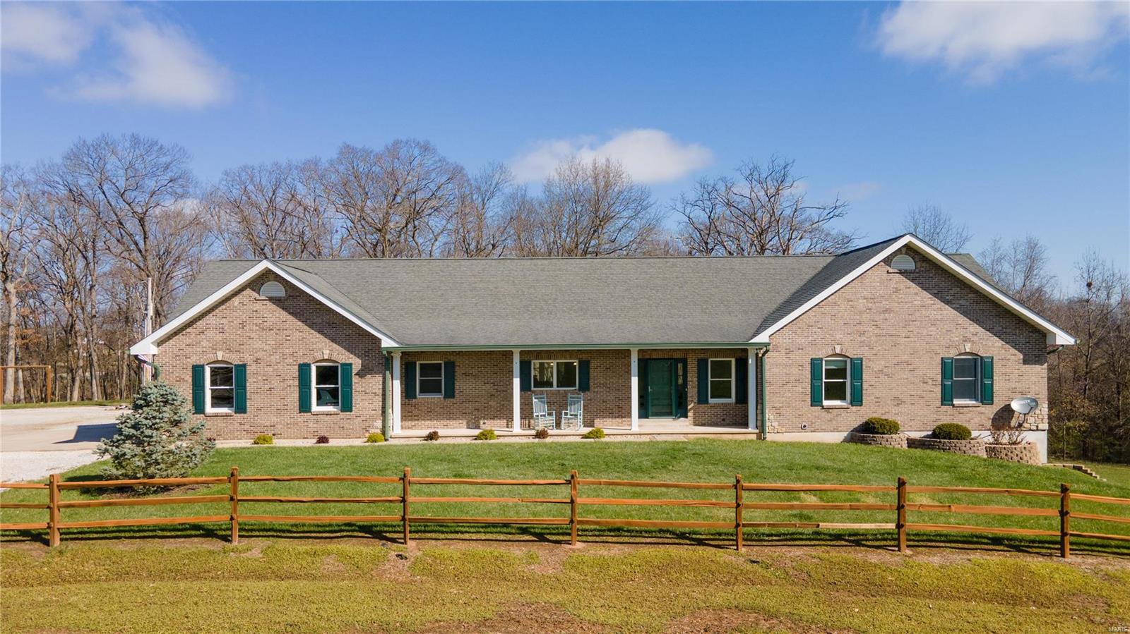 Silex, Missouri 63377, United States, 5 Bedrooms Bedrooms, ,4 BathroomsBathrooms,Residential,Pending,61803
