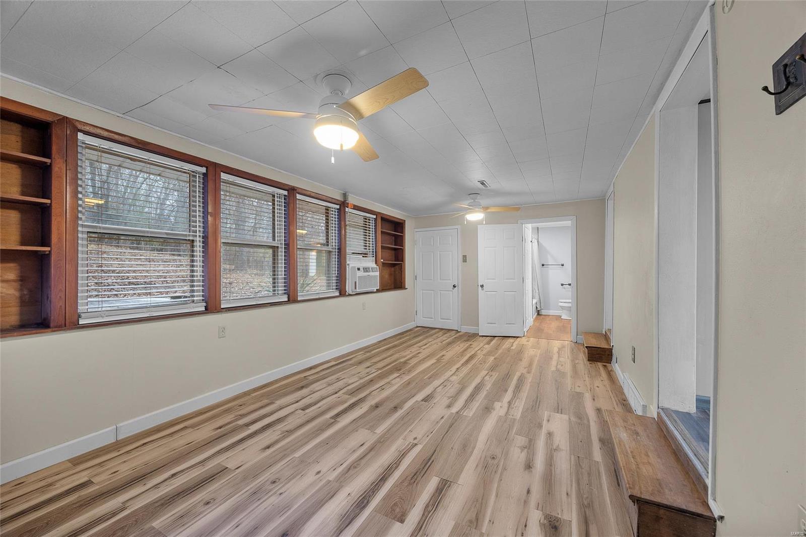 656 Sunset Farms Trail