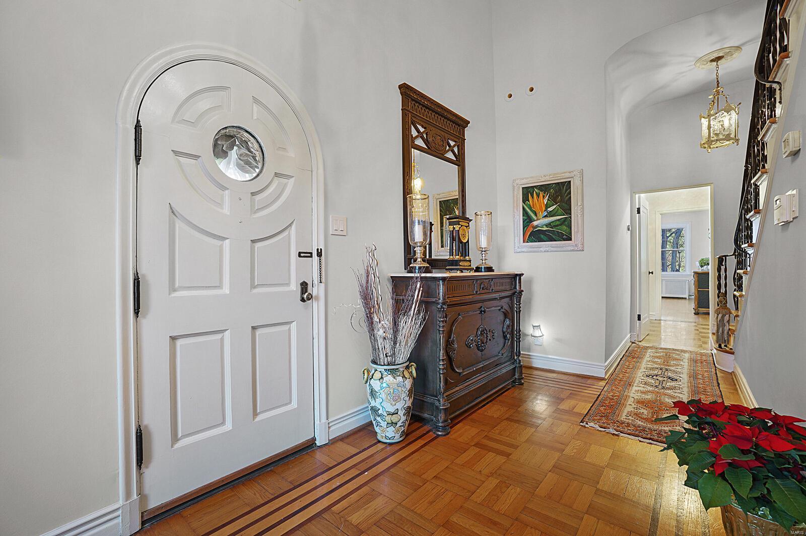 Sub of Lt 5 Summit Tr - Residential