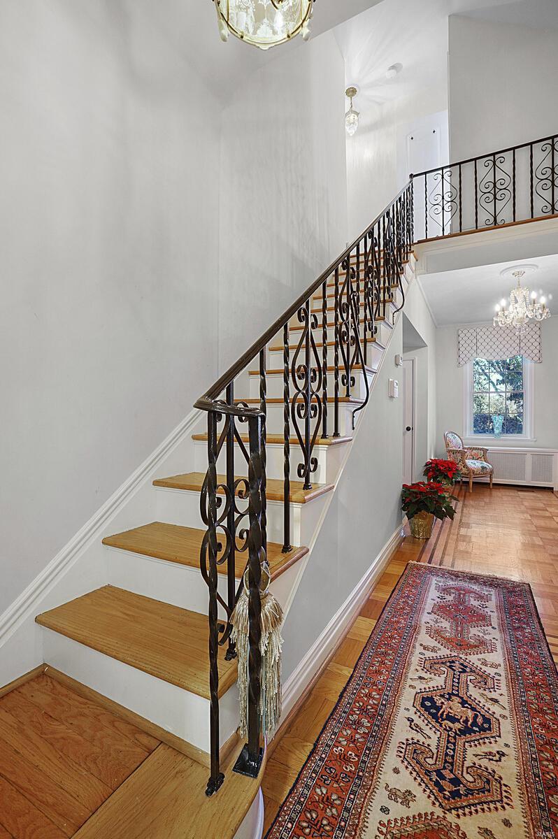 Sub of Lt 5 Summit Tr - Residential