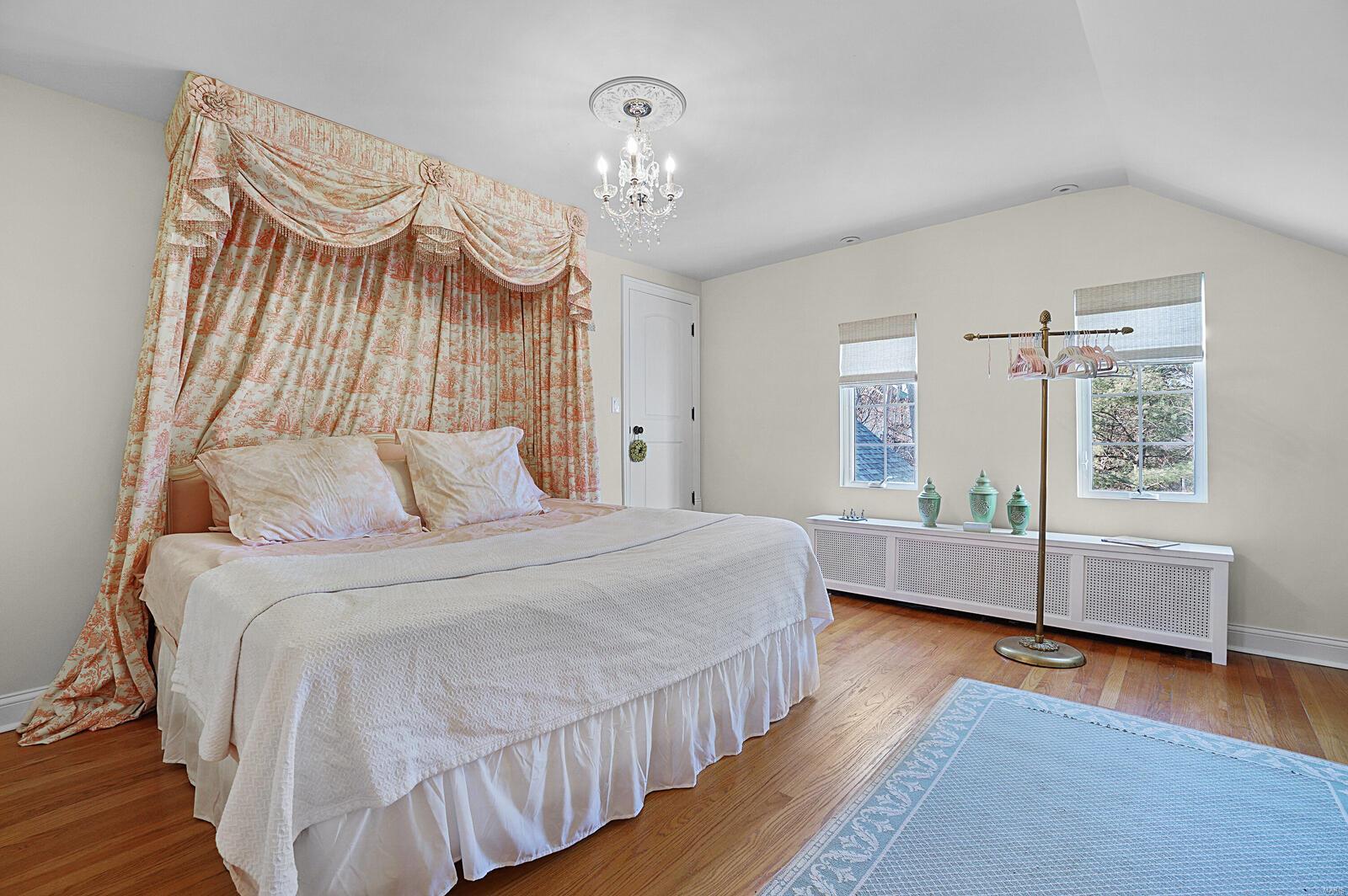 Sub of Lt 5 Summit Tr - Residential