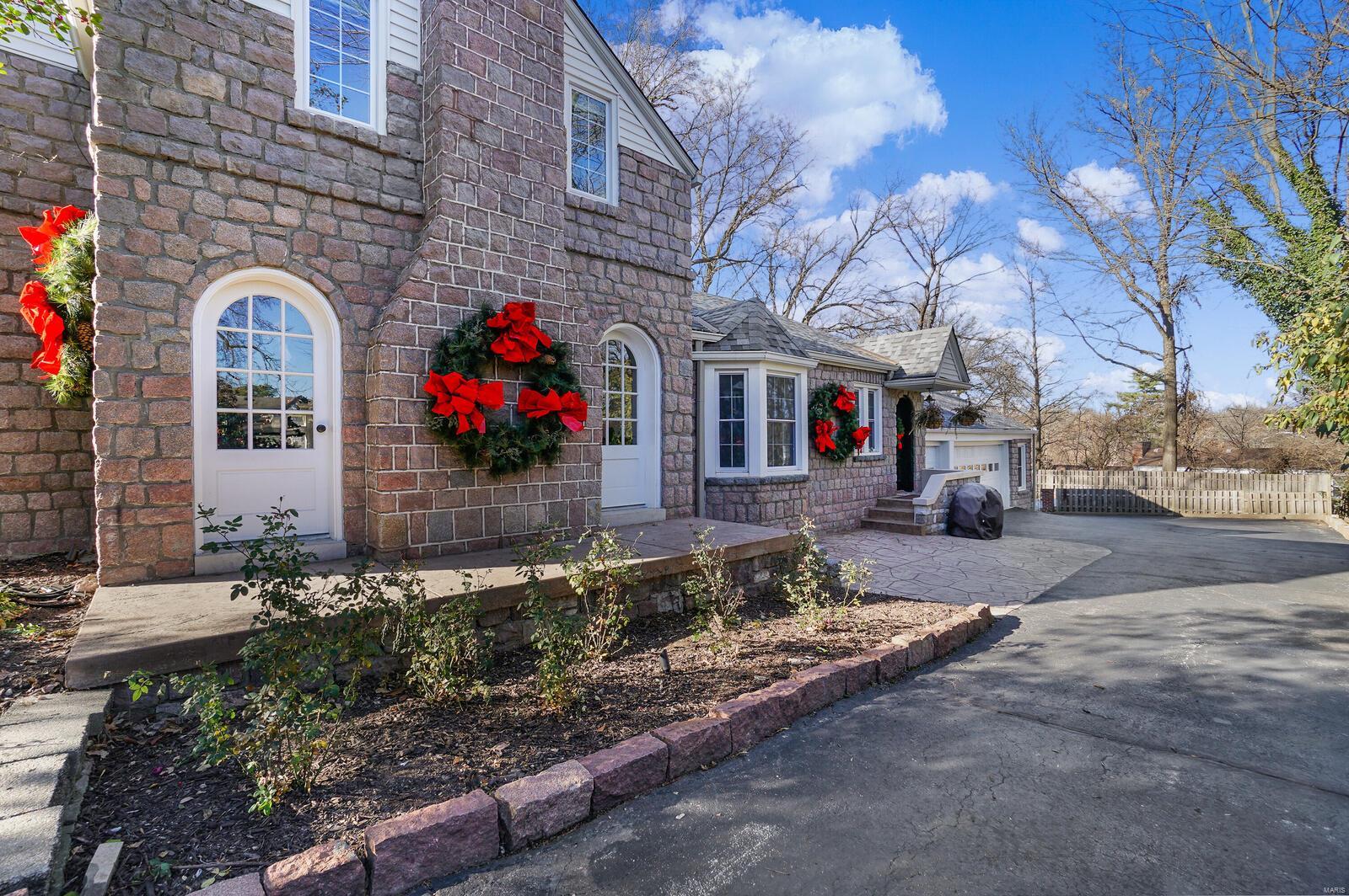 Sub of Lt 5 Summit Tr - Residential