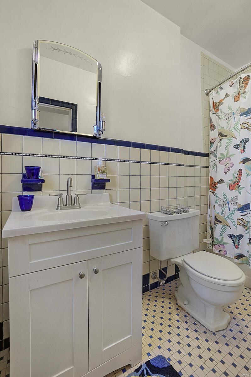 Sub of Lt 5 Summit Tr - Residential