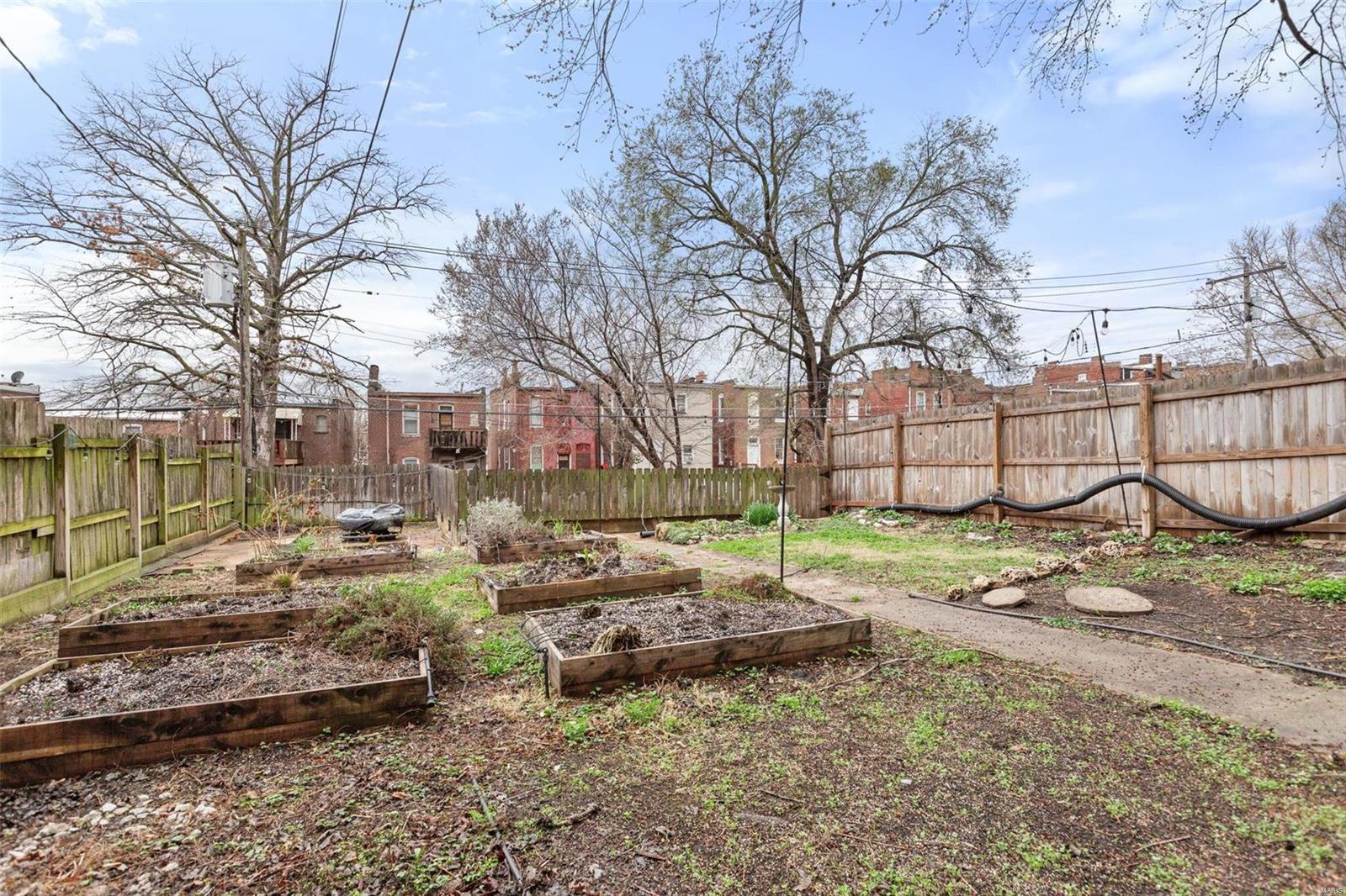 Cherokee Place Add - Residential