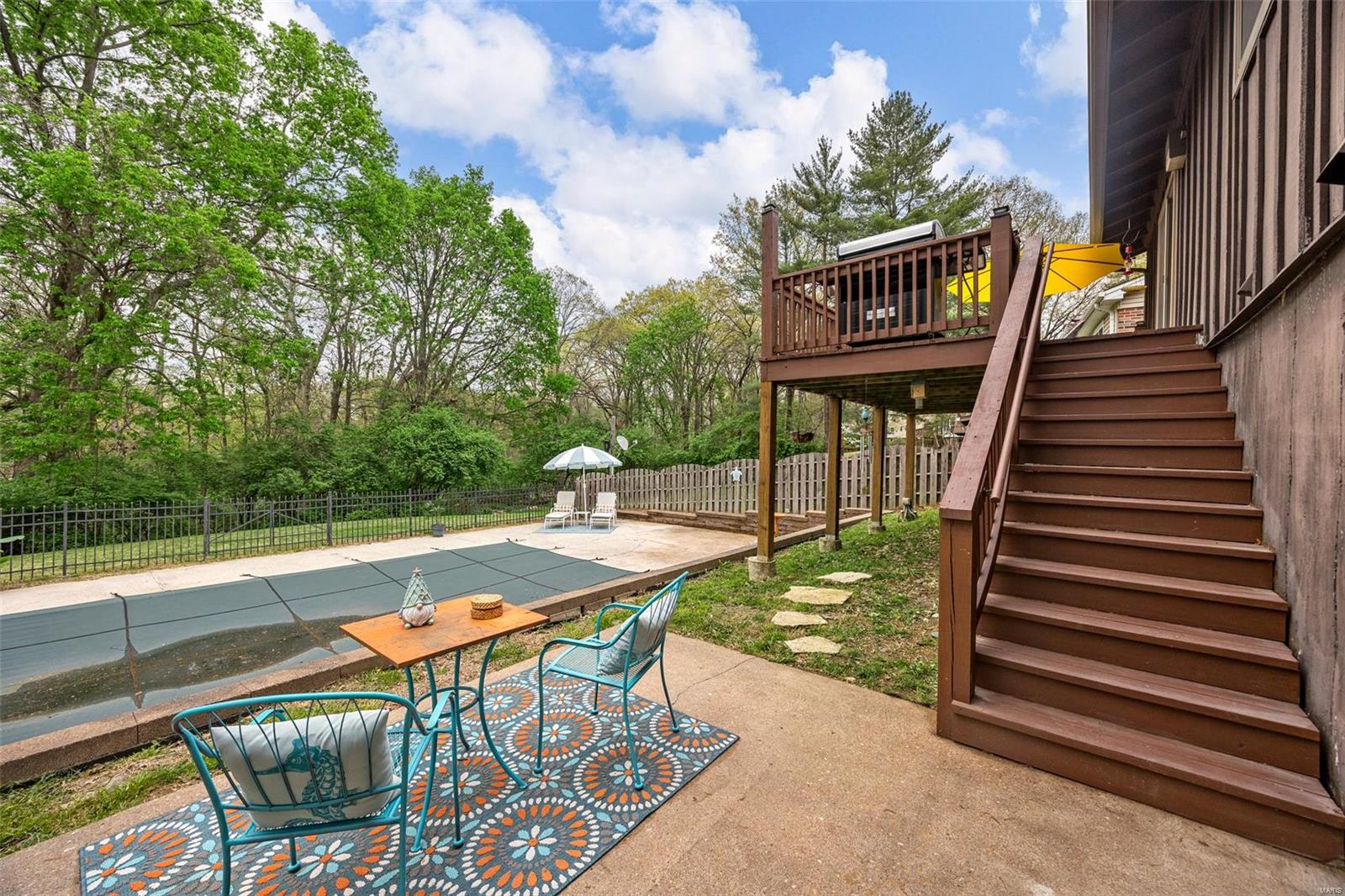 St Louis, Missouri 63141, United States, 3 Bedrooms Bedrooms, ,3 BathroomsBathrooms,Residential,Pending,109404