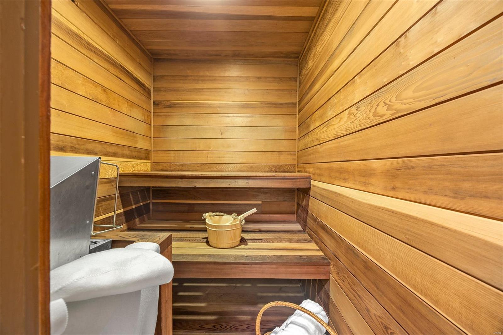 St Louis, Missouri 63141, United States, 3 Bedrooms Bedrooms, ,3 BathroomsBathrooms,Residential,Pending,109404