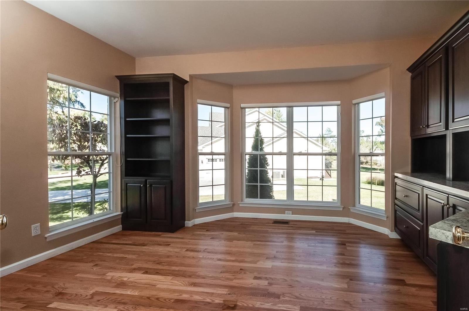 Oak Estate - Residential