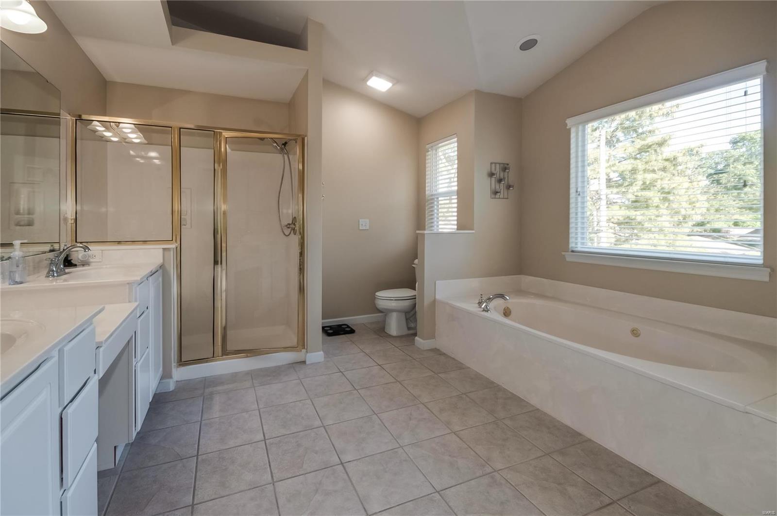 Oak Estate - Residential