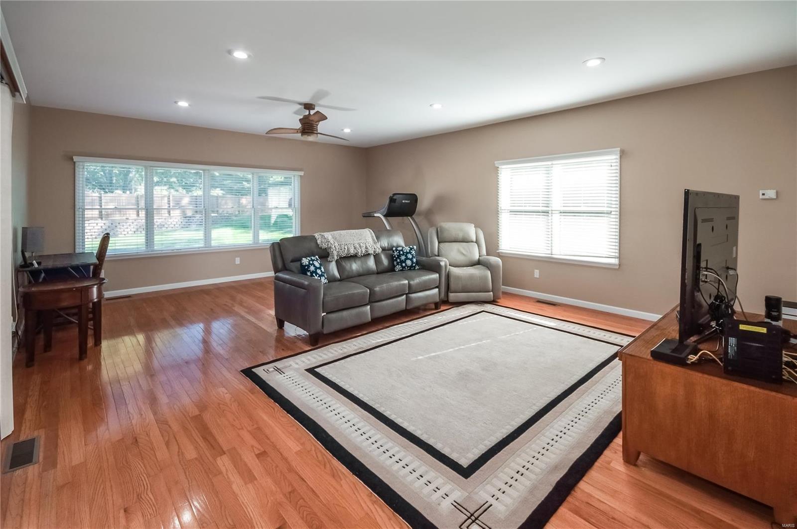 Oak Estate - Residential