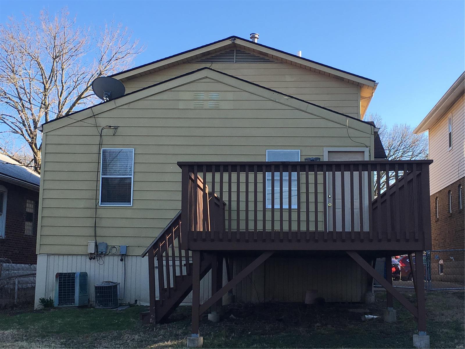 Brentwood Park - Residential Lease