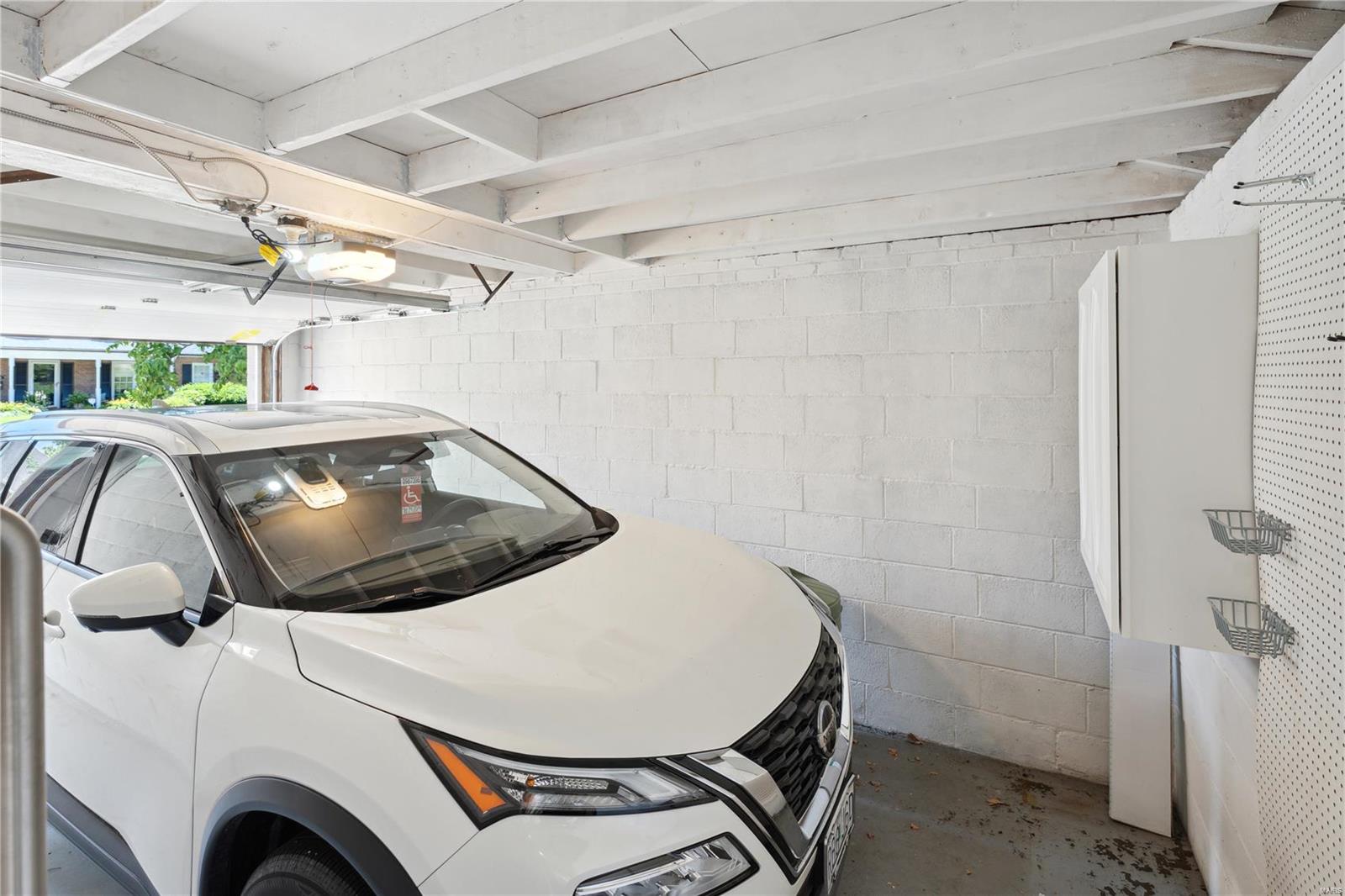 McKnight Park - Residential