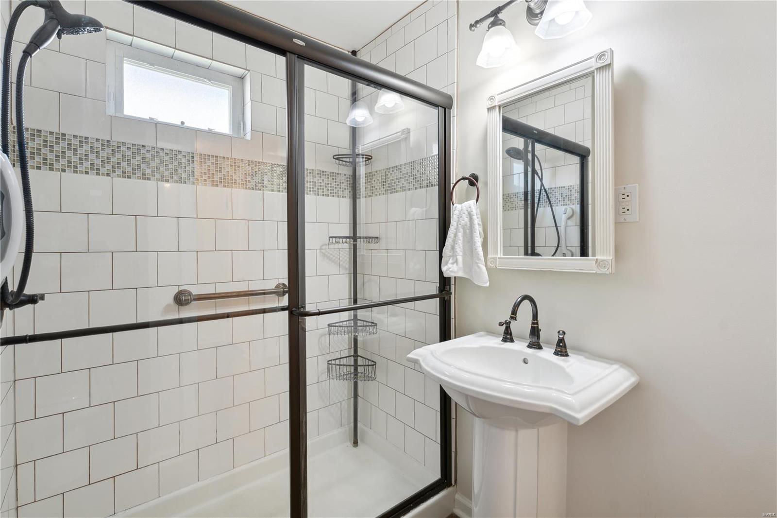 McKnight Park - Residential