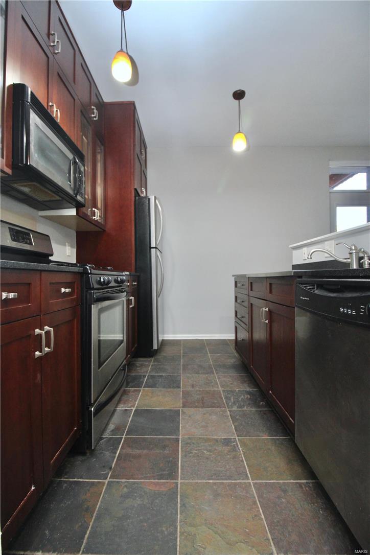 Shaw Castle Condos - Residential Lease