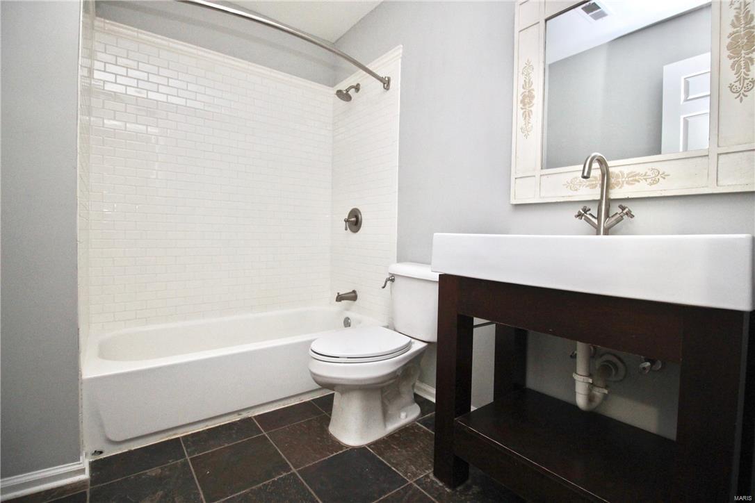 Shaw Castle Condos - Residential Lease