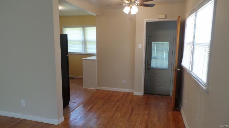 Oakwood Park - Residential Lease