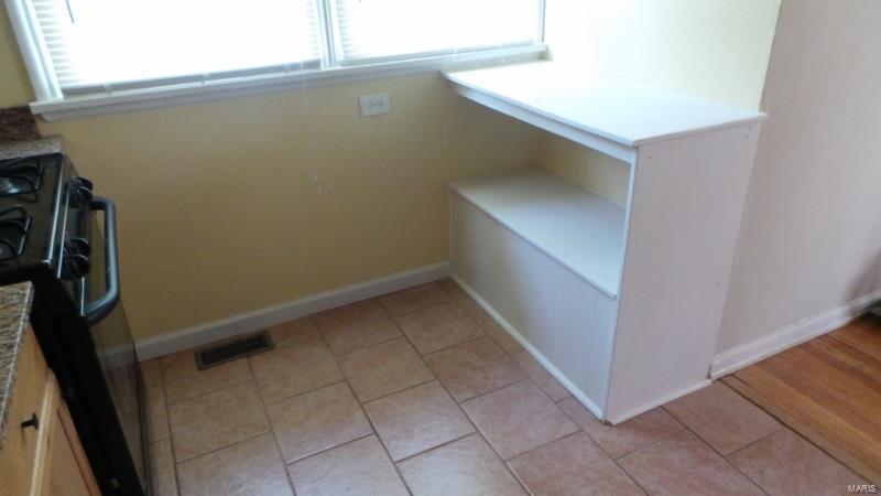 Oakwood Park - Residential Lease