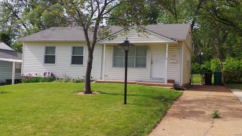 Oakwood Park - Residential Lease