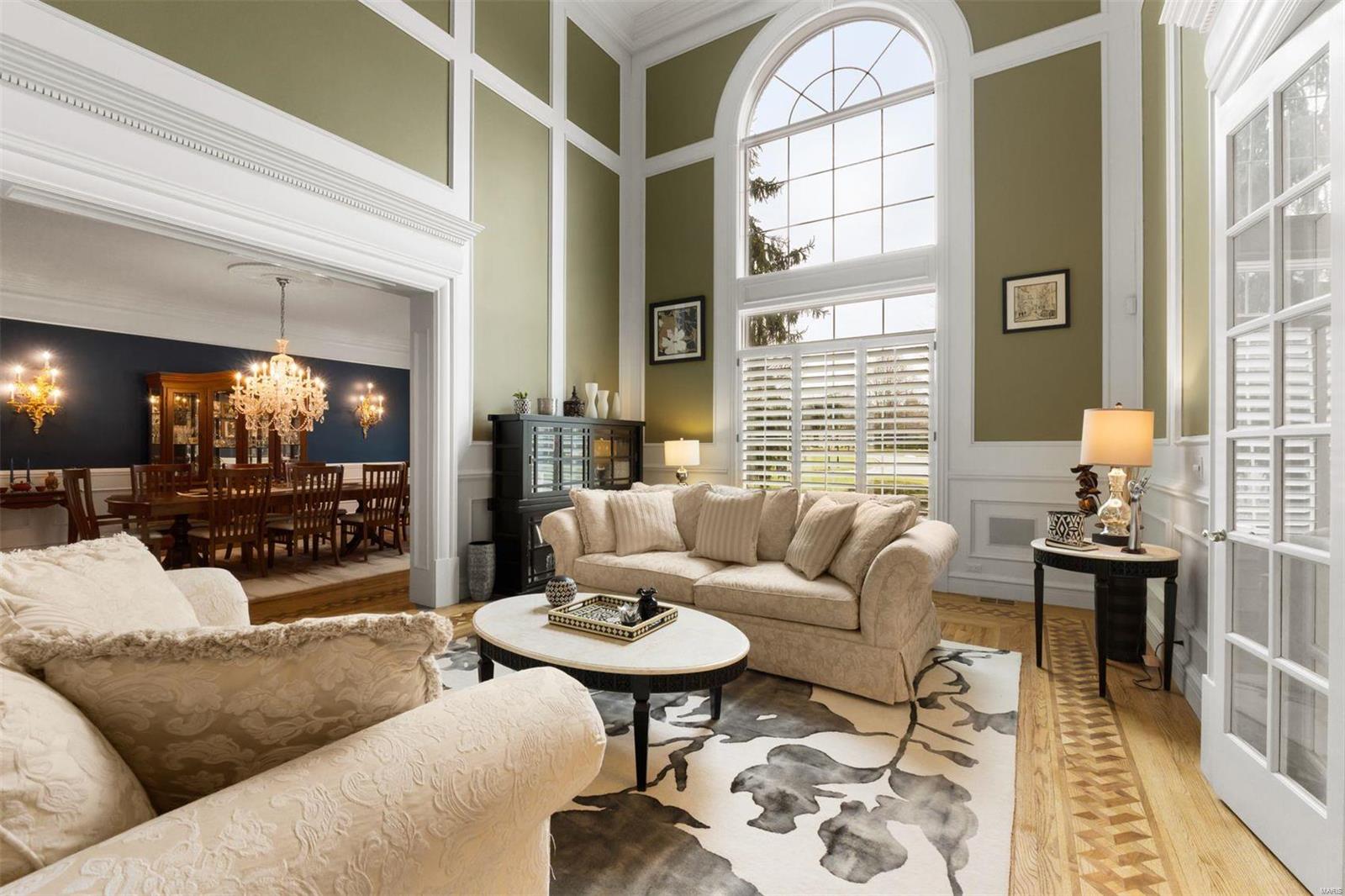 14 Ballantrae Court