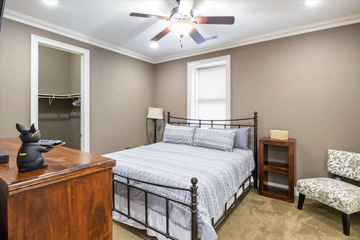 La Riva Est. - Residential