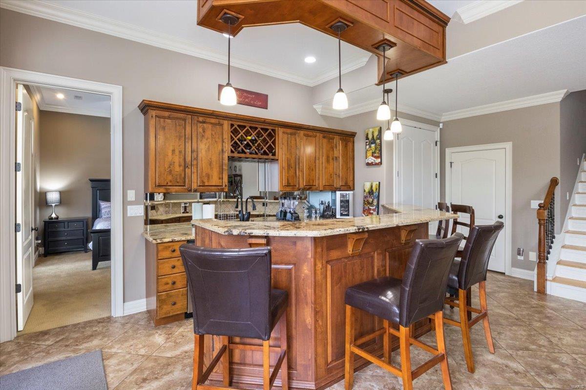 La Riva Est. - Residential