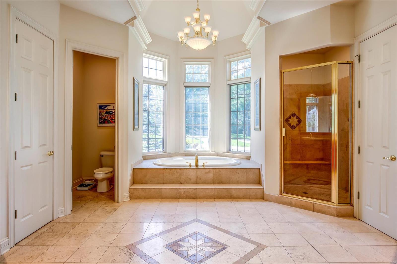 Frontenac Park - Residential