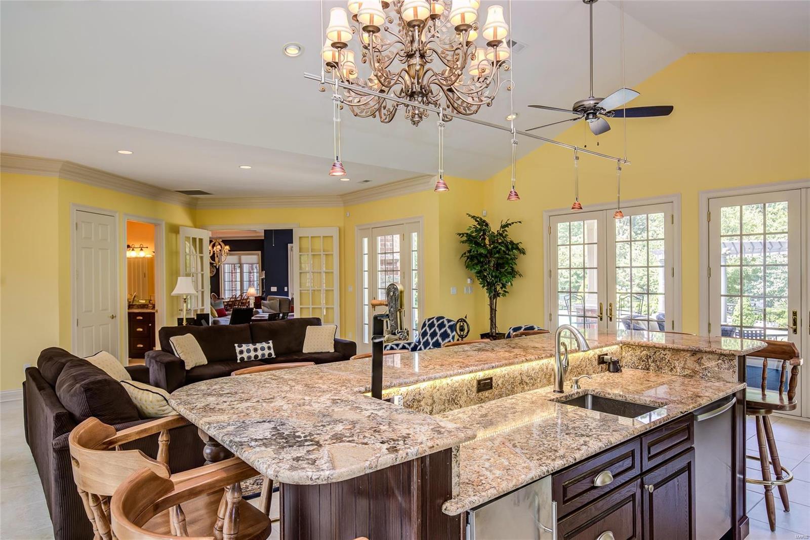 Frontenac Park - Residential