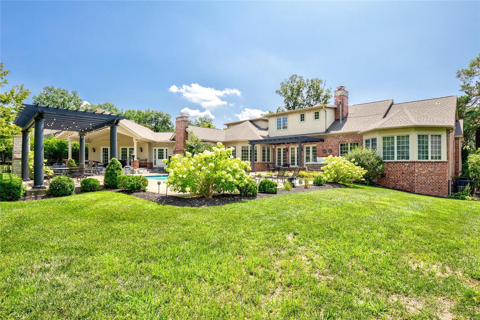 Frontenac Park - Residential