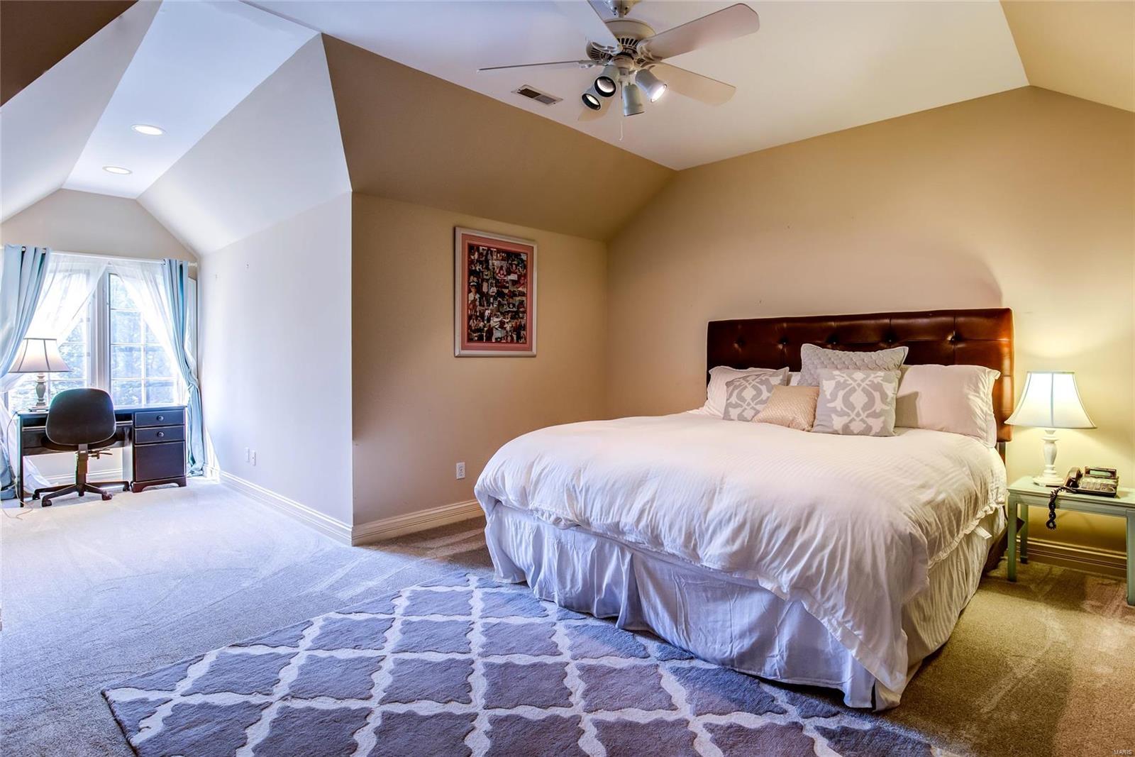 Frontenac Park - Residential