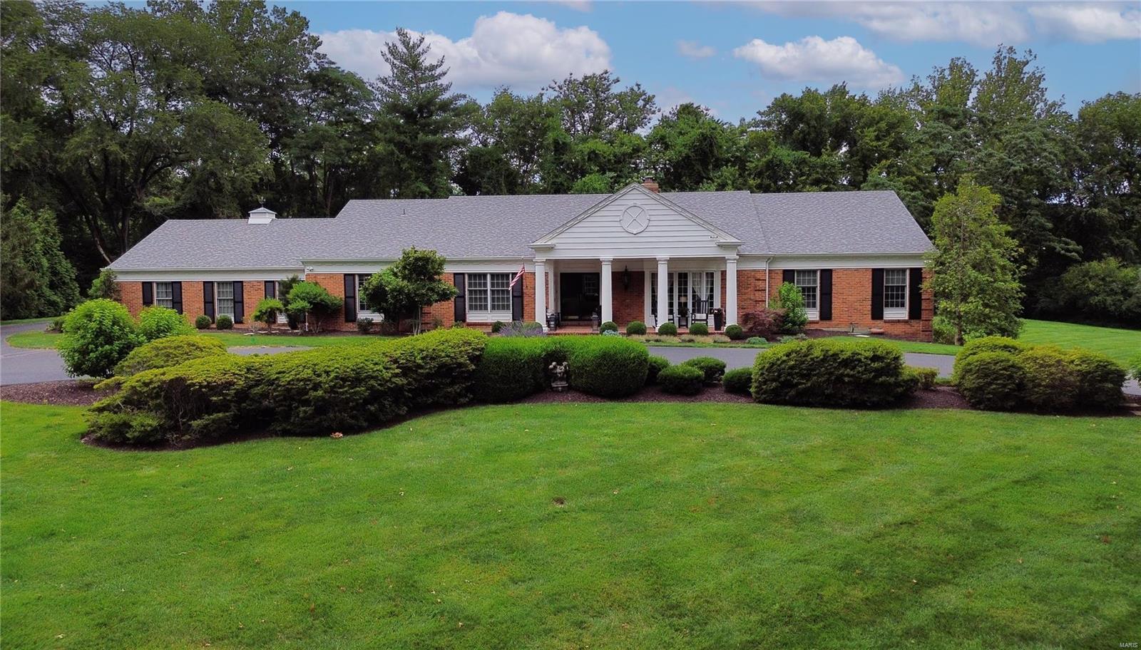 Bellerive Country Club Grounds - Residential