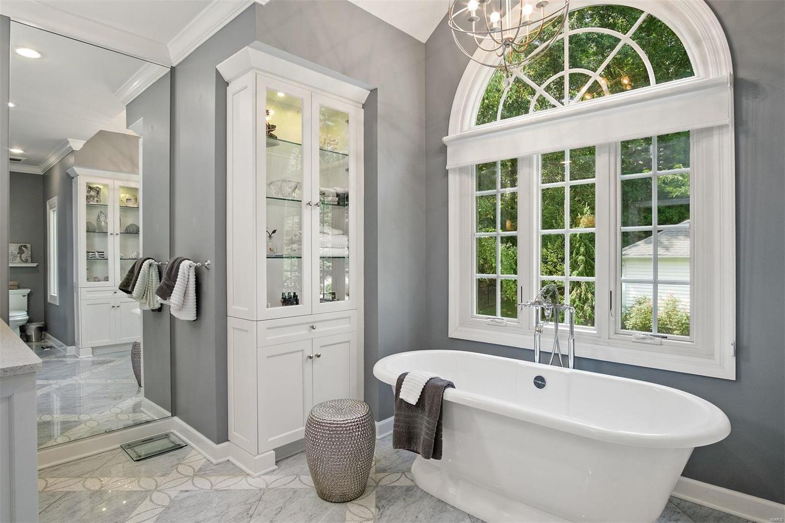 Pine Creek - Residential