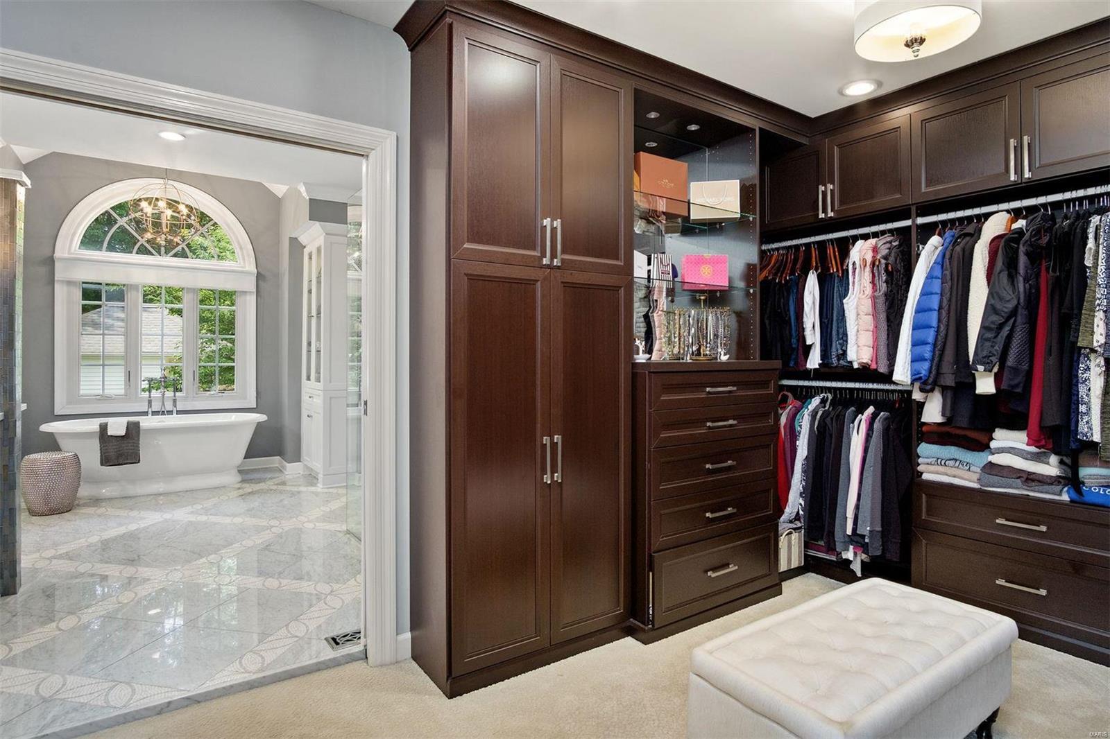 Pine Creek - Residential