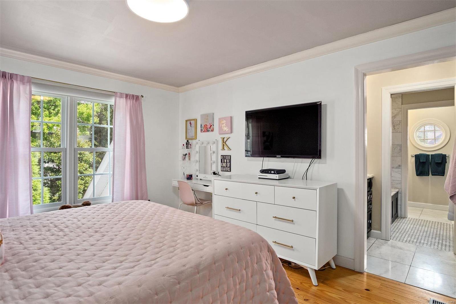 Pine Creek - Residential