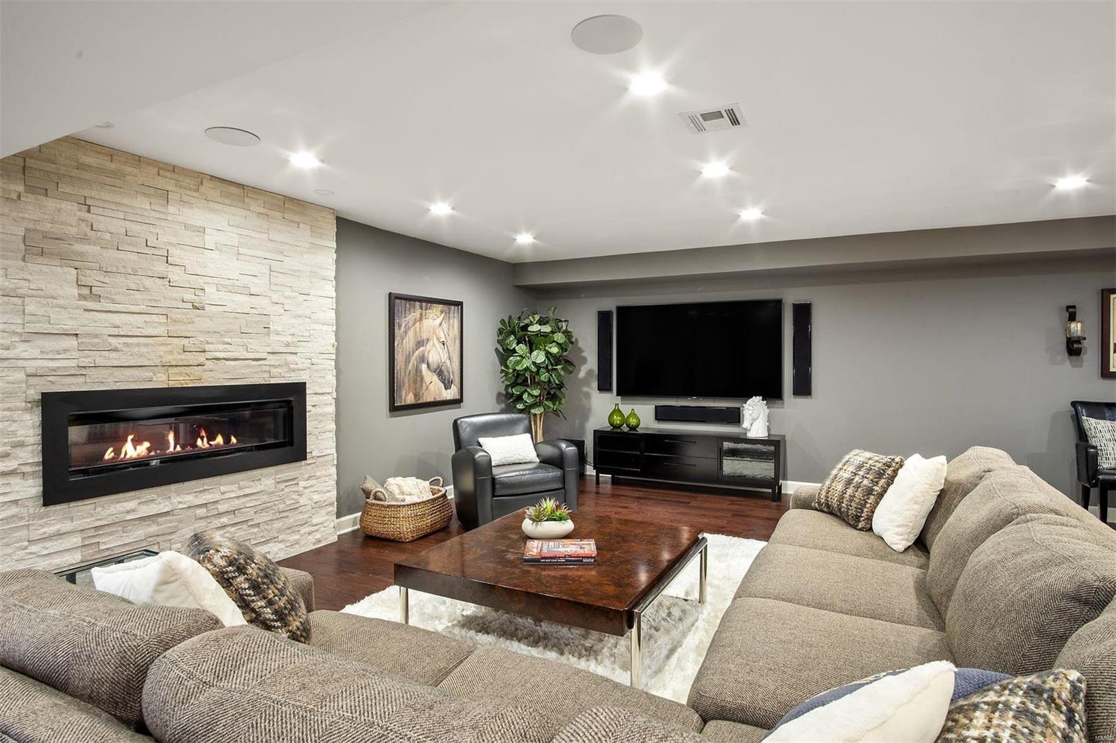 Pine Creek - Residential