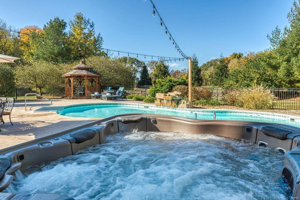 Wind Castle - Residential