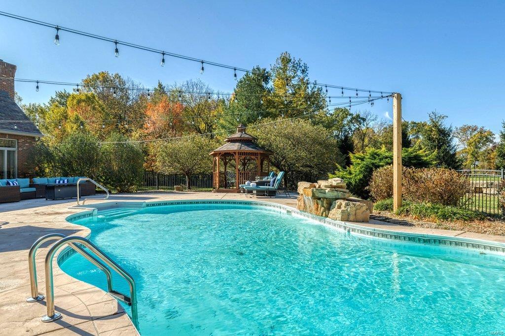 Wind Castle - Residential