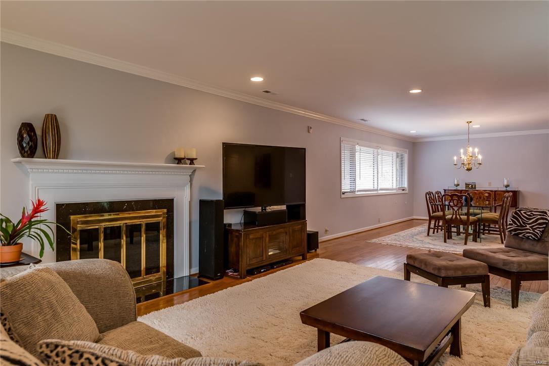 Kingsbury Terrace Condo - Residential
