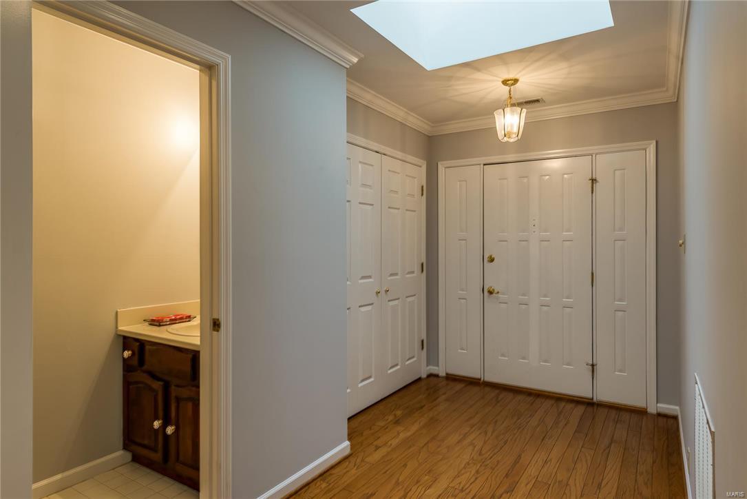 Kingsbury Terrace Condo - Residential